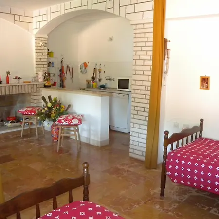 Seaside House Cove Gradina, Korcula - 13486 * Vela Luka